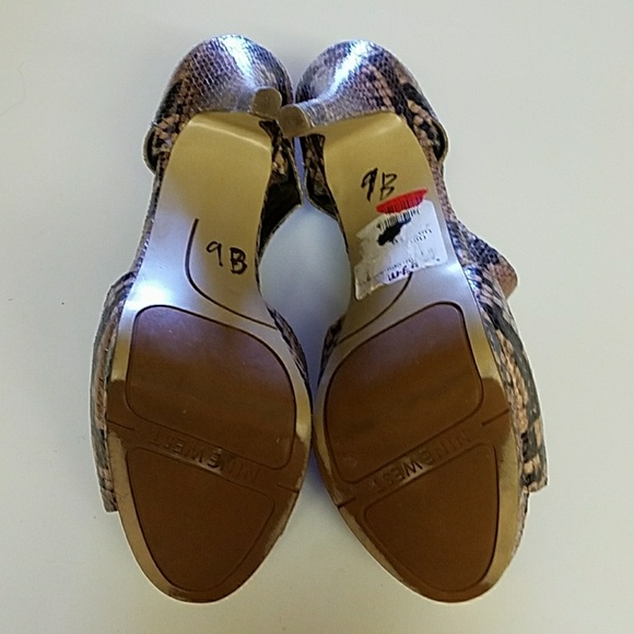 NINE WEST FAUX SNAKESKIN T STRAP HEELS - Picture 6 of 7